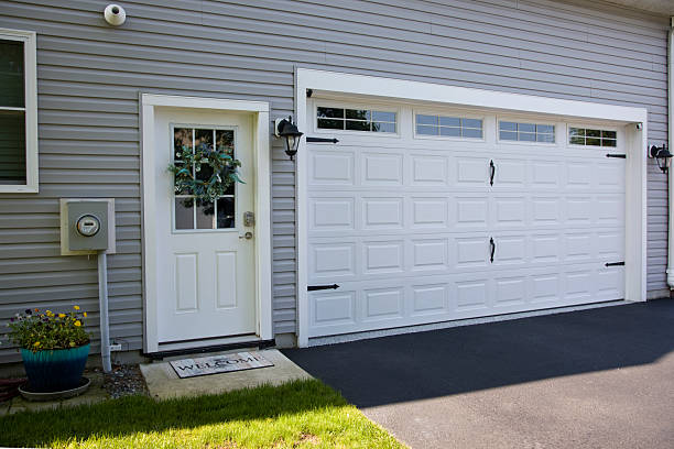24/7 Emergency Garage Door Panel Replacement experts in Lexington, OK